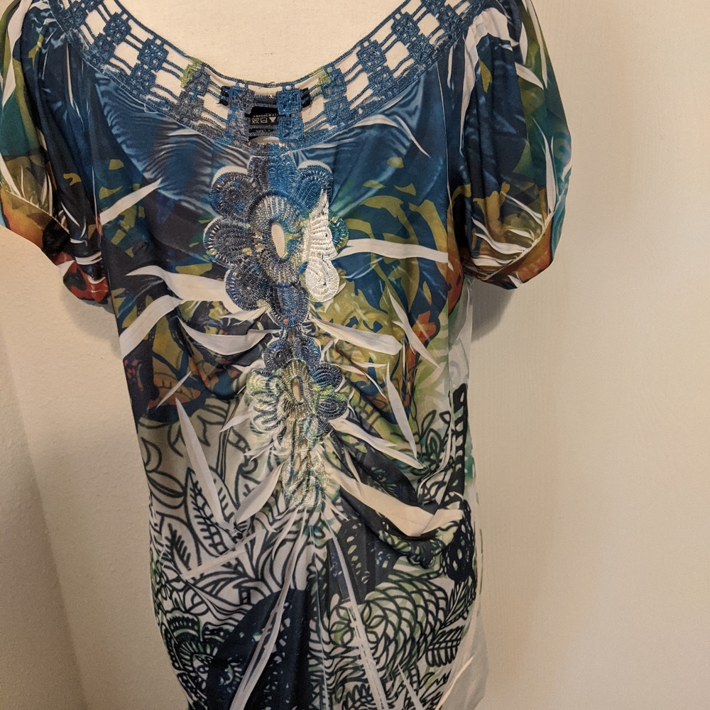 Simply irrisistable tunic